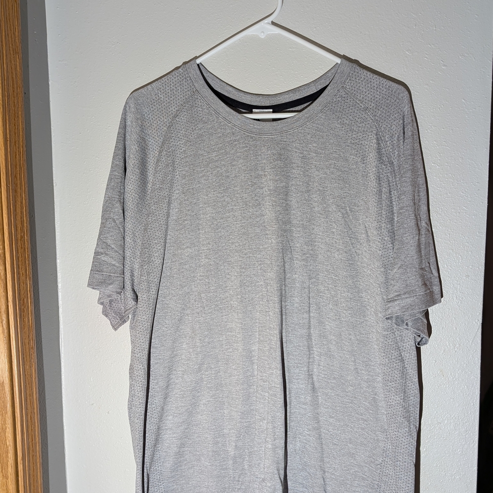 all in motion Light Gray Short-Sleeve Performance Tee